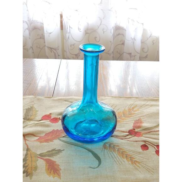 Vintage Blue Glass Decanter Vase, No Stopper, Japan 9-1/4" Tall - Picture 1 of 5